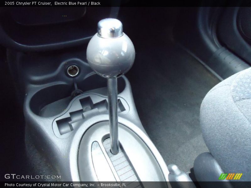 Electric Blue Pearl / Black 2005 Chrysler PT Cruiser