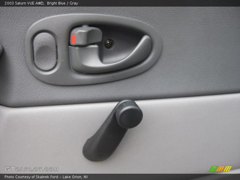 Bright Blue / Gray 2003 Saturn VUE AWD