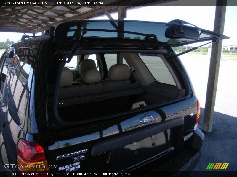 Black / Medium/Dark Pebble 2006 Ford Escape XLT V6