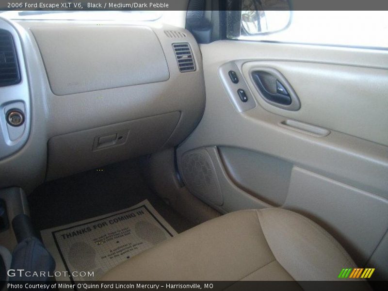 Black / Medium/Dark Pebble 2006 Ford Escape XLT V6