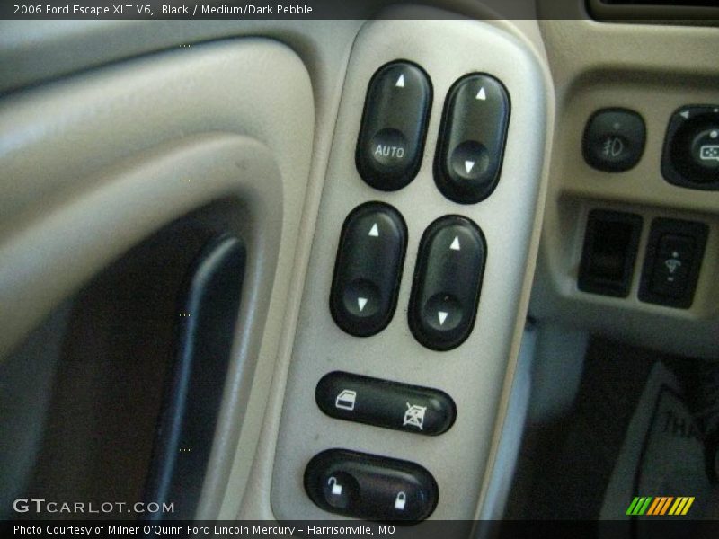 Black / Medium/Dark Pebble 2006 Ford Escape XLT V6