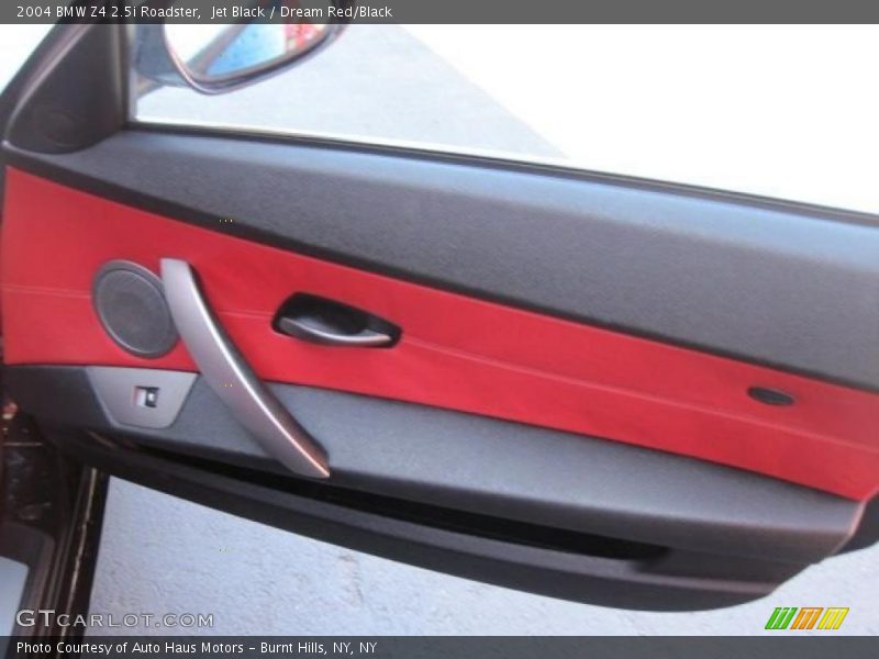 Jet Black / Dream Red/Black 2004 BMW Z4 2.5i Roadster