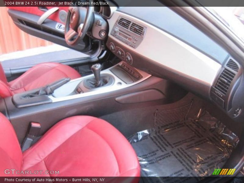Jet Black / Dream Red/Black 2004 BMW Z4 2.5i Roadster