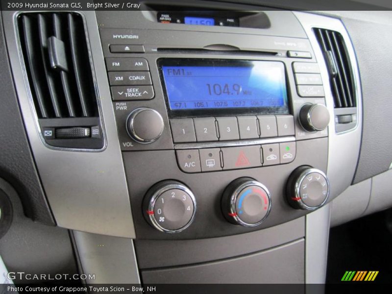 Bright Silver / Gray 2009 Hyundai Sonata GLS