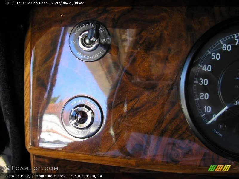 Silver/Black / Black 1967 Jaguar MK2 Saloon