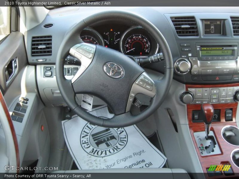 Classic Silver Metallic / Ash 2010 Toyota Highlander Limited
