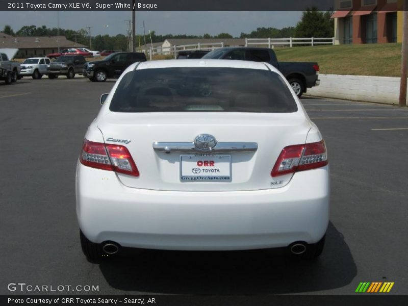 Super White / Bisque 2011 Toyota Camry XLE V6