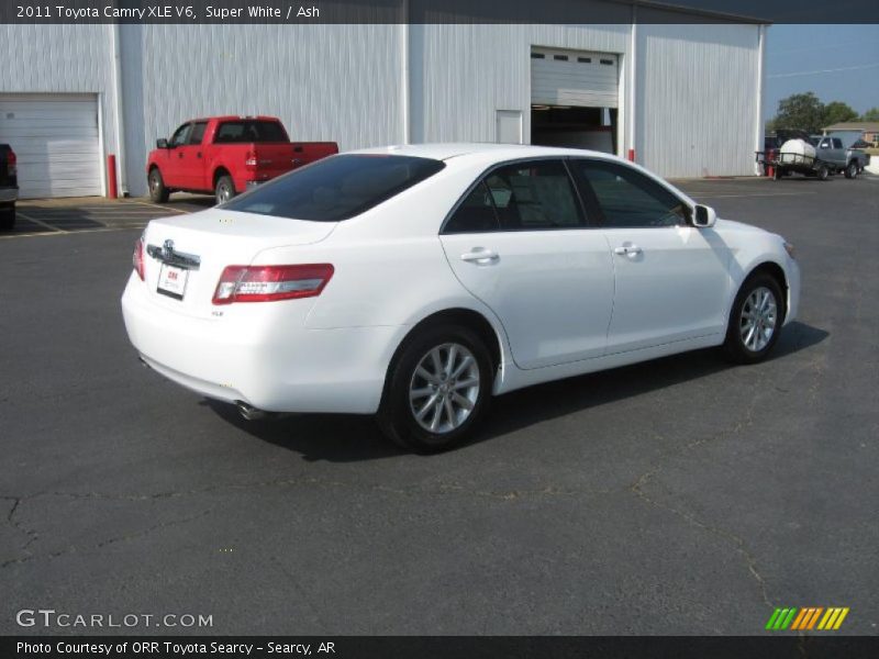 Super White / Ash 2011 Toyota Camry XLE V6