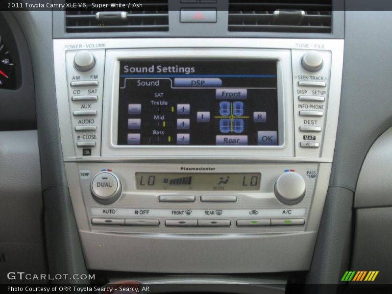 Super White / Ash 2011 Toyota Camry XLE V6