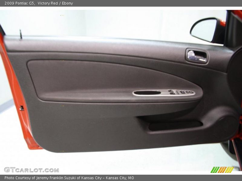 Victory Red / Ebony 2009 Pontiac G5