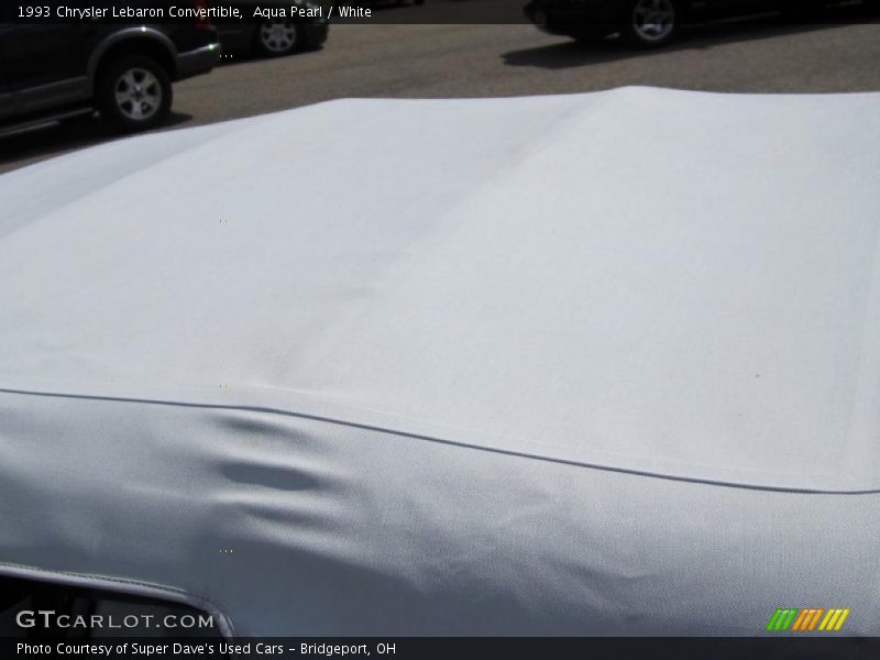 Aqua Pearl / White 1993 Chrysler Lebaron Convertible