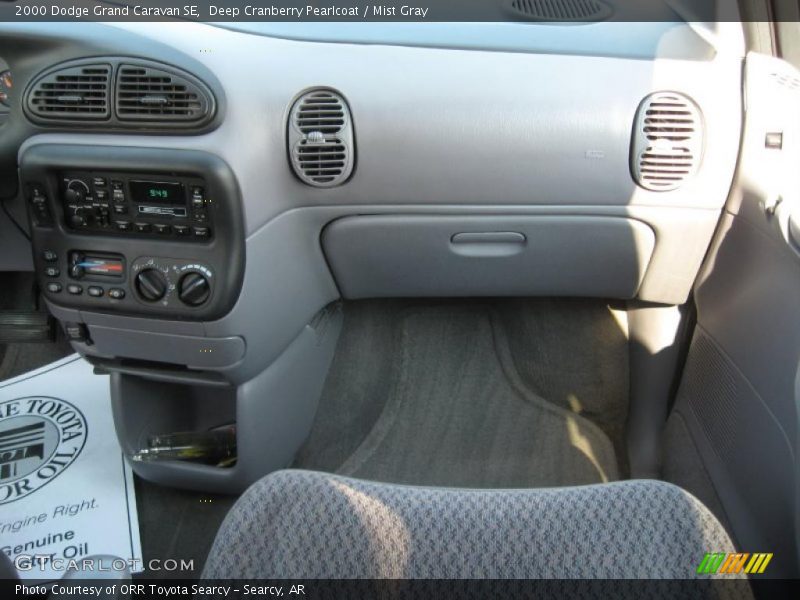 Deep Cranberry Pearlcoat / Mist Gray 2000 Dodge Grand Caravan SE