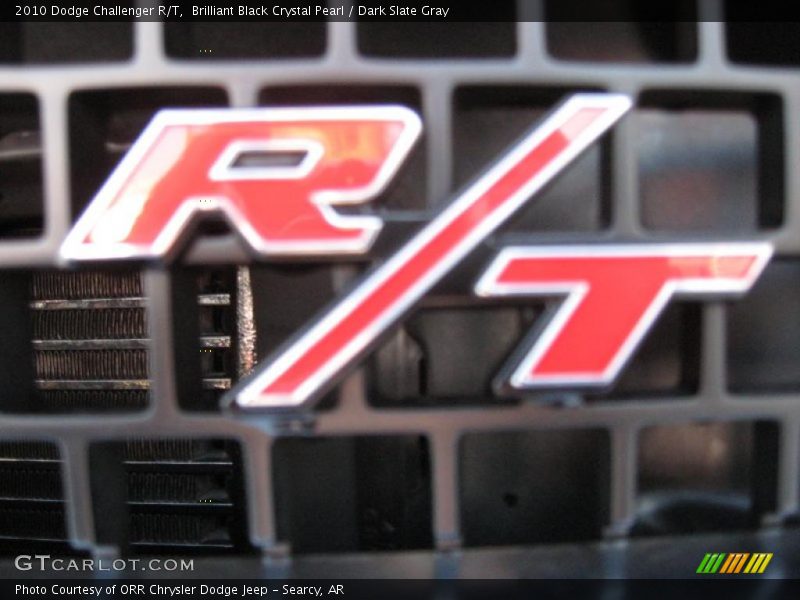 Brilliant Black Crystal Pearl / Dark Slate Gray 2010 Dodge Challenger R/T