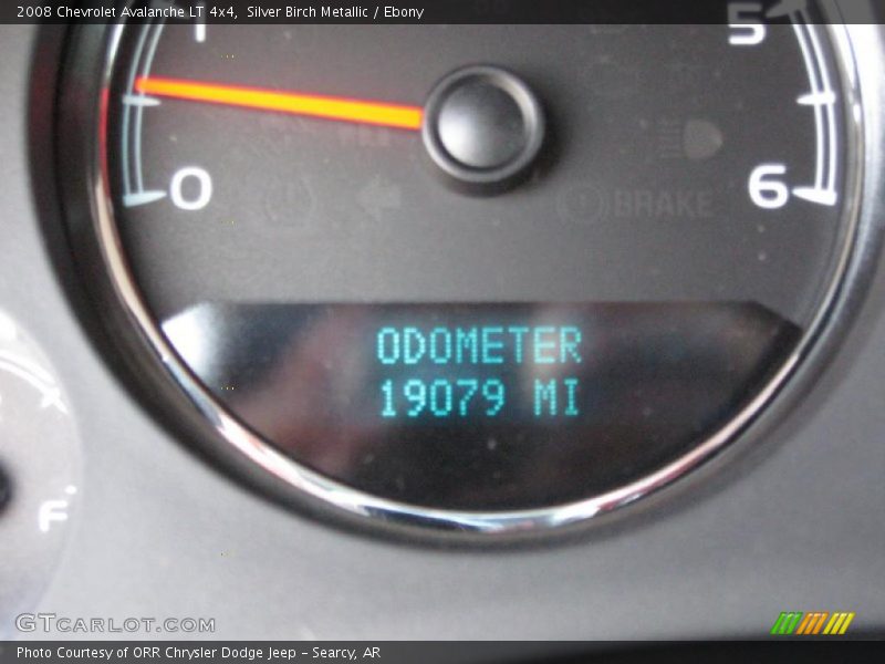 Silver Birch Metallic / Ebony 2008 Chevrolet Avalanche LT 4x4