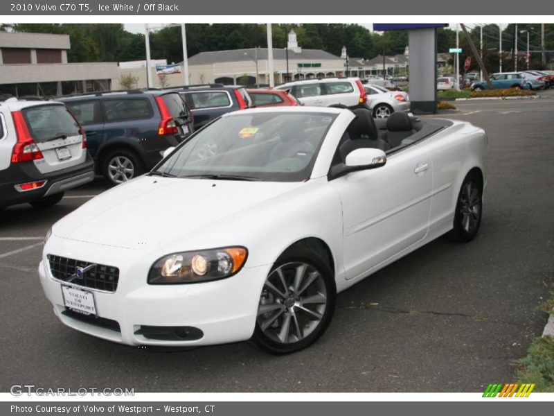 Ice White / Off Black 2010 Volvo C70 T5