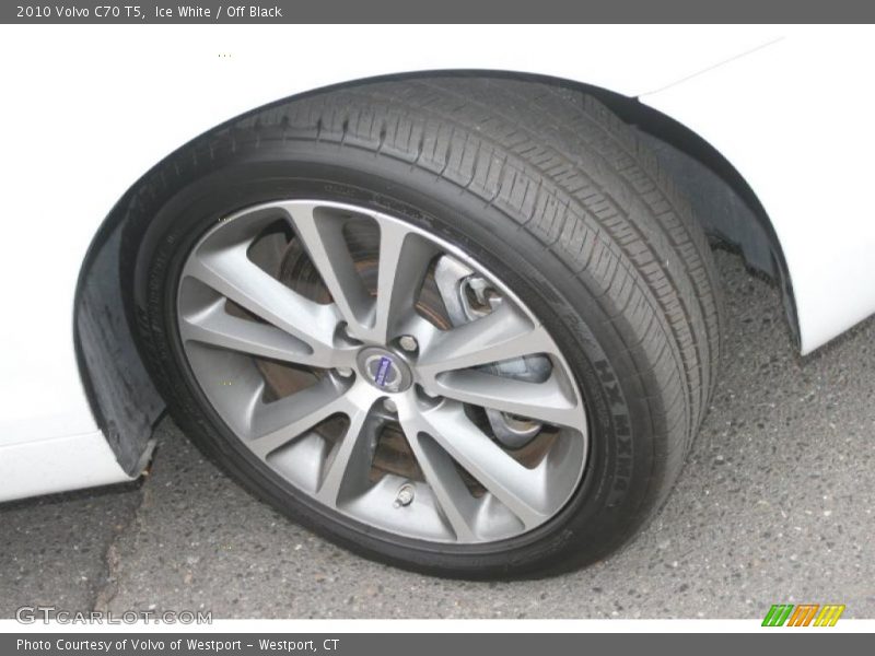 Ice White / Off Black 2010 Volvo C70 T5