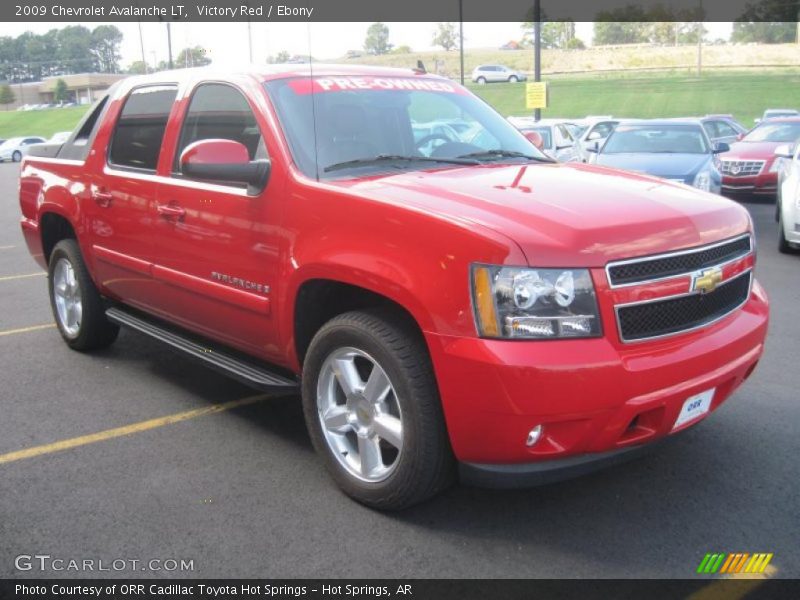 Victory Red / Ebony 2009 Chevrolet Avalanche LT