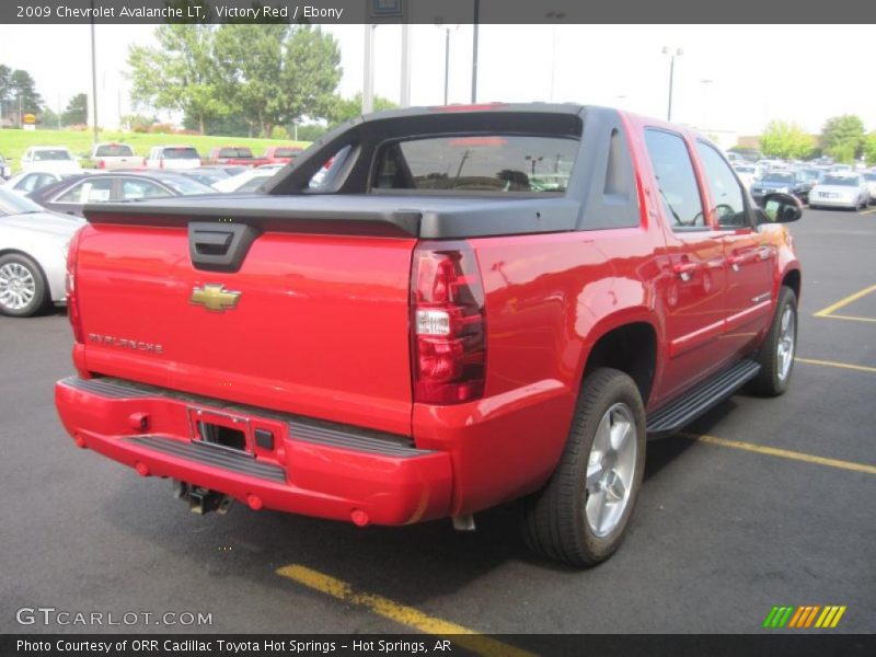 Victory Red / Ebony 2009 Chevrolet Avalanche LT