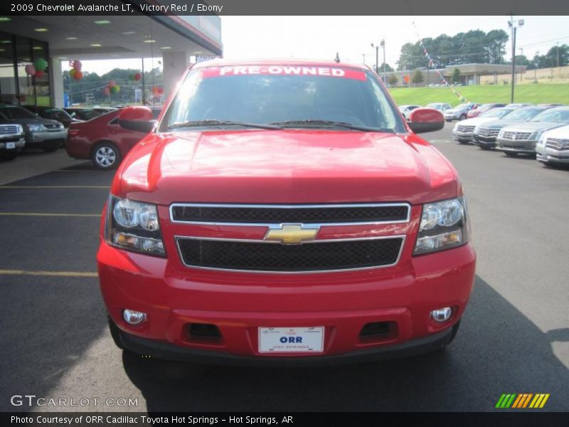 Victory Red / Ebony 2009 Chevrolet Avalanche LT
