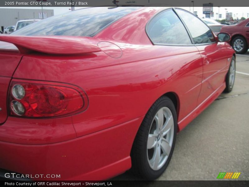 Torrid Red / Black 2005 Pontiac GTO Coupe