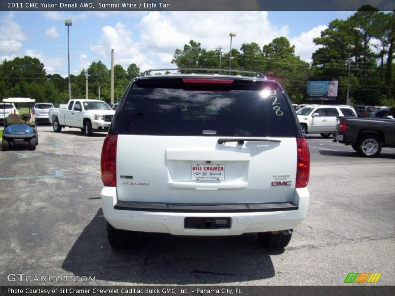 Summit White / Light Tan 2011 GMC Yukon Denali AWD