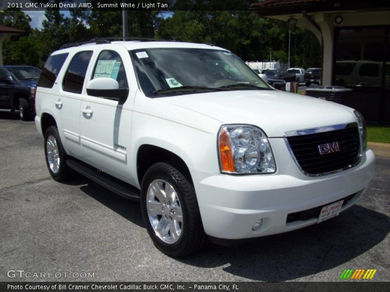 Summit White / Light Tan 2011 GMC Yukon Denali AWD
