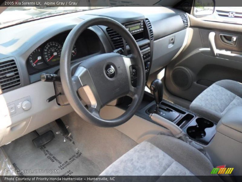 Alpine Gray / Gray 2005 Kia Sorento LX