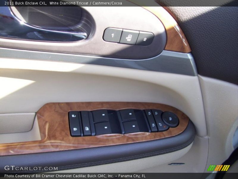 White Diamond Tricoat / Cashmere/Cocoa 2011 Buick Enclave CXL