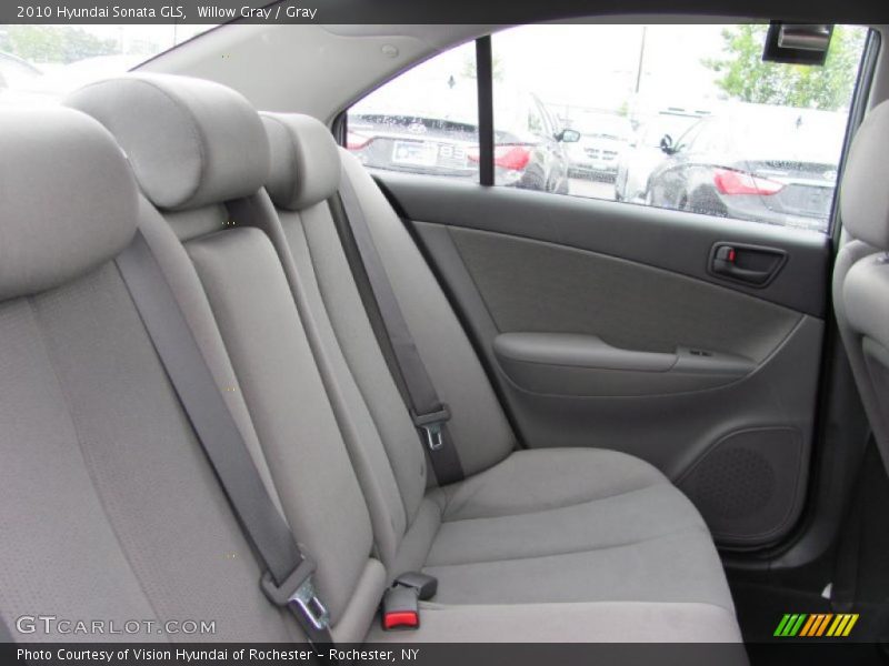 Willow Gray / Gray 2010 Hyundai Sonata GLS