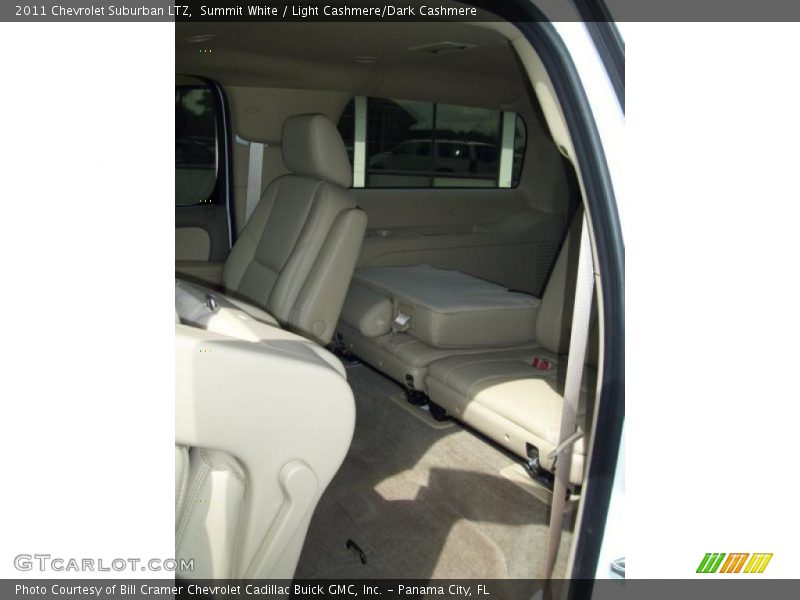 Summit White / Light Cashmere/Dark Cashmere 2011 Chevrolet Suburban LTZ