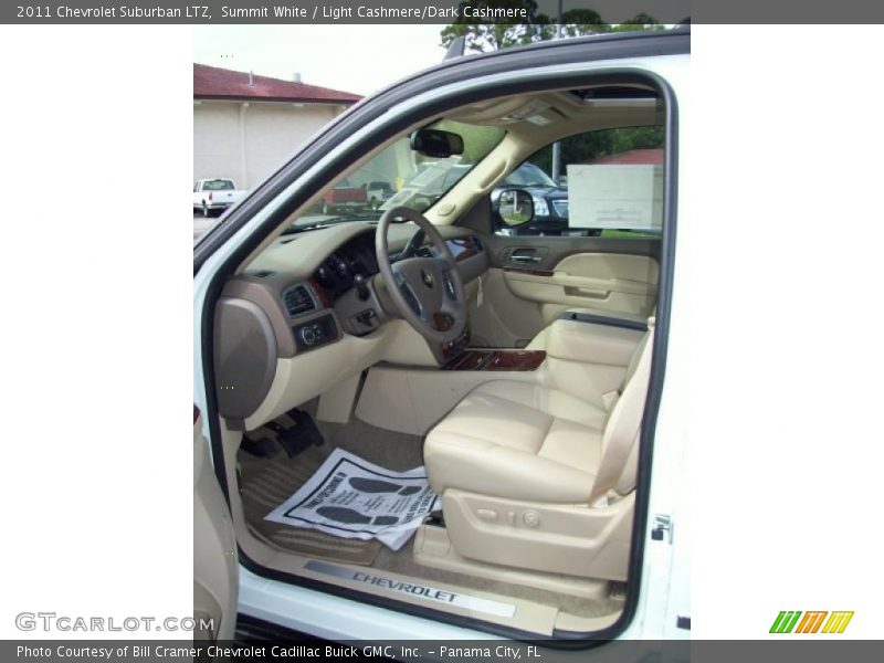 Summit White / Light Cashmere/Dark Cashmere 2011 Chevrolet Suburban LTZ