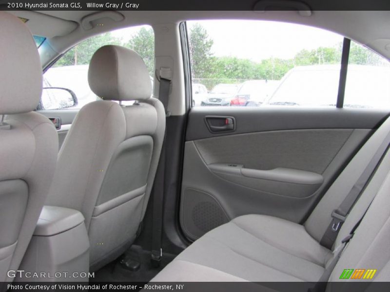 Willow Gray / Gray 2010 Hyundai Sonata GLS