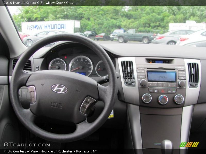 Willow Gray / Gray 2010 Hyundai Sonata GLS