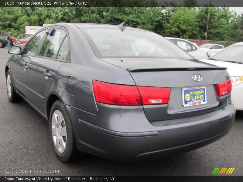 Willow Gray / Gray 2010 Hyundai Sonata GLS