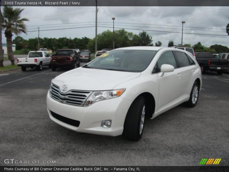 Blizzard Pearl / Ivory 2009 Toyota Venza I4