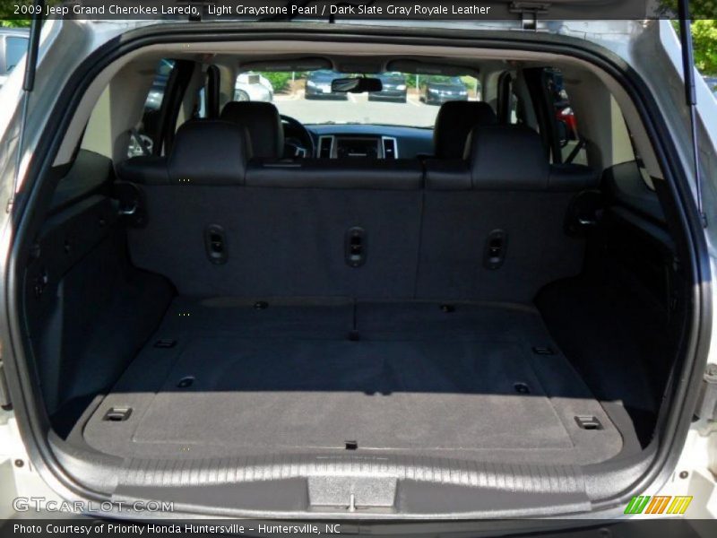 Light Graystone Pearl / Dark Slate Gray Royale Leather 2009 Jeep Grand Cherokee Laredo