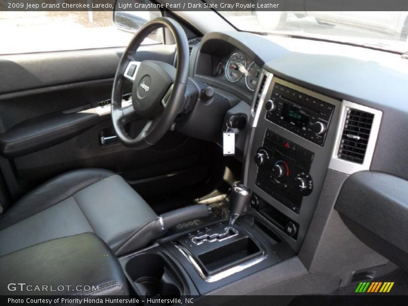 Light Graystone Pearl / Dark Slate Gray Royale Leather 2009 Jeep Grand Cherokee Laredo