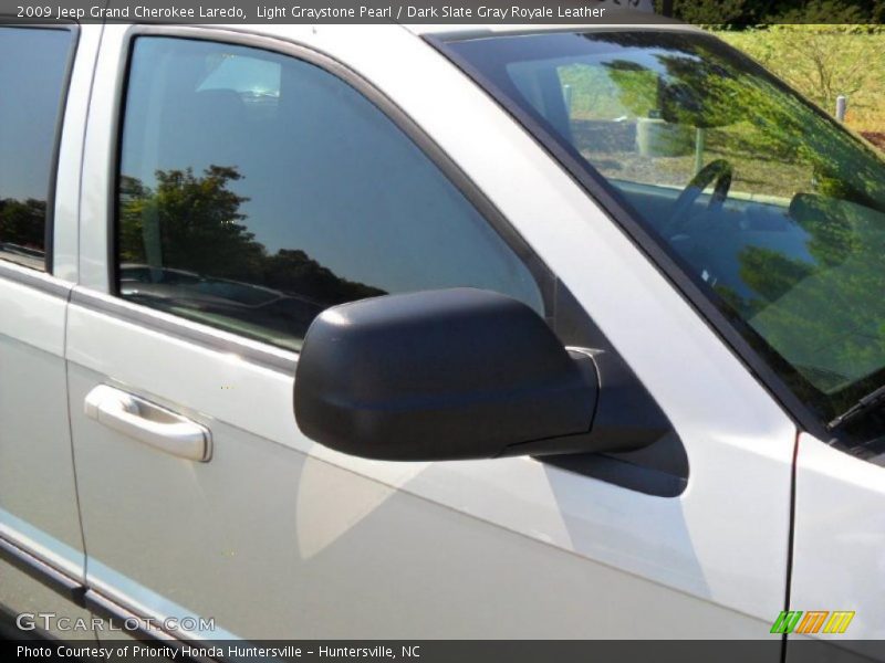 Light Graystone Pearl / Dark Slate Gray Royale Leather 2009 Jeep Grand Cherokee Laredo