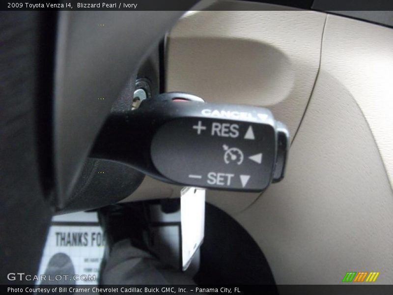 Blizzard Pearl / Ivory 2009 Toyota Venza I4