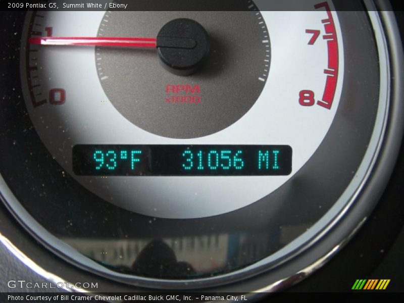 Summit White / Ebony 2009 Pontiac G5