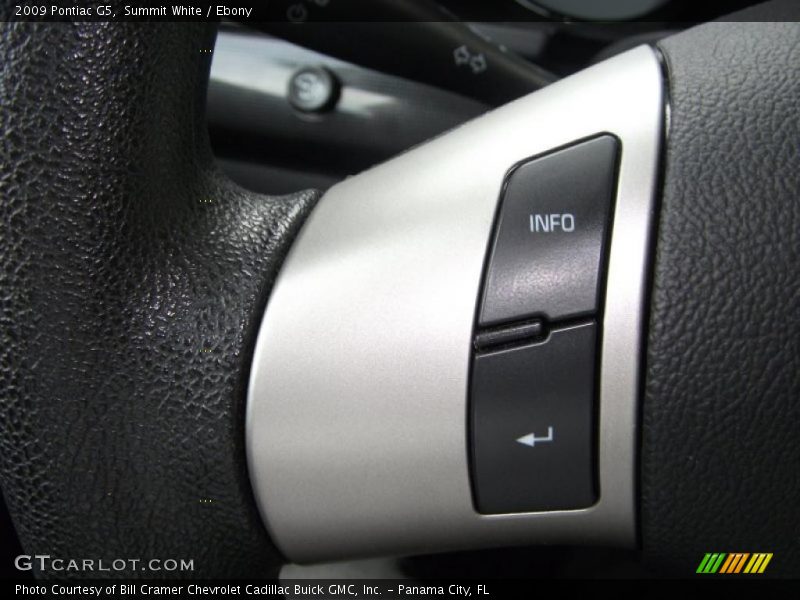 Summit White / Ebony 2009 Pontiac G5