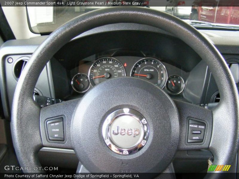 Light Graystone Pearl / Medium Slate Gray 2007 Jeep Commander Sport 4x4