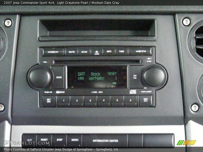 Light Graystone Pearl / Medium Slate Gray 2007 Jeep Commander Sport 4x4