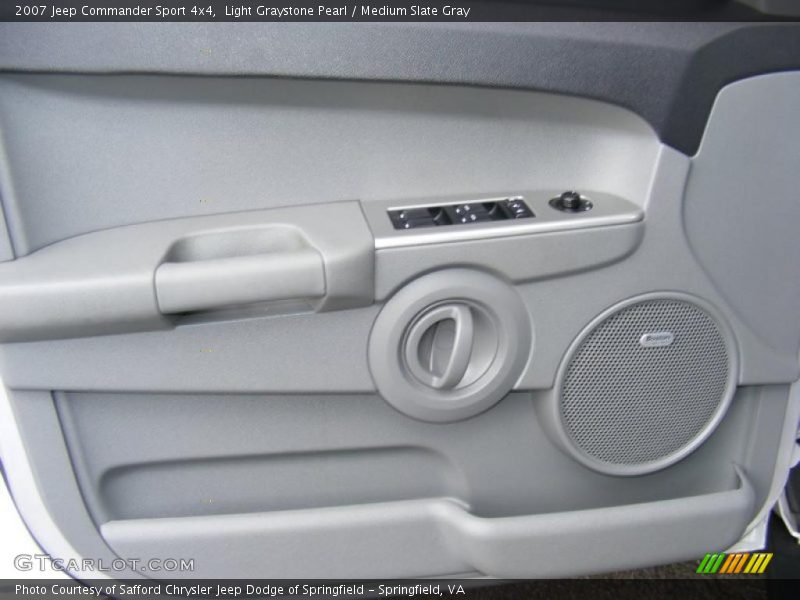 Light Graystone Pearl / Medium Slate Gray 2007 Jeep Commander Sport 4x4