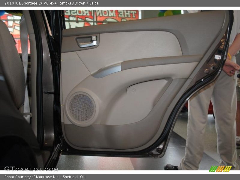 Smokey Brown / Beige 2010 Kia Sportage LX V6 4x4