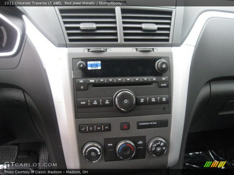 Red Jewel Metallic / Ebony/Ebony 2011 Chevrolet Traverse LT AWD