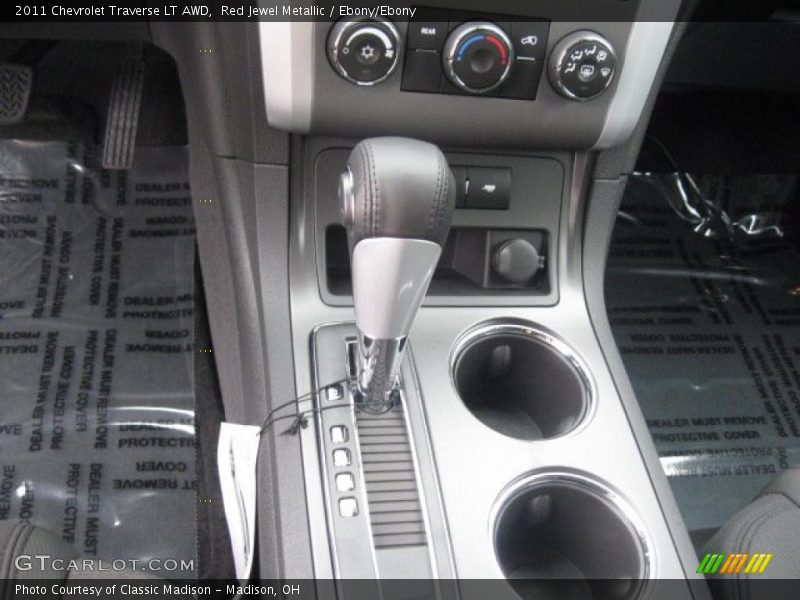 Red Jewel Metallic / Ebony/Ebony 2011 Chevrolet Traverse LT AWD