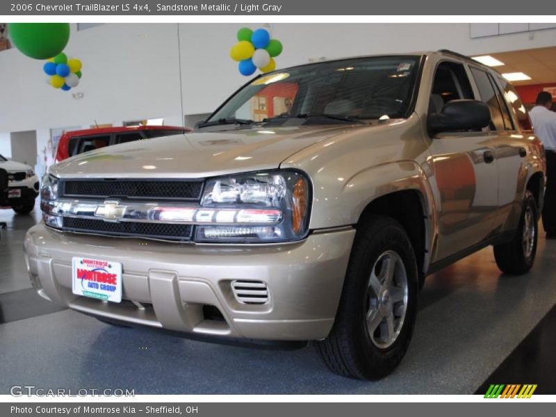Sandstone Metallic / Light Gray 2006 Chevrolet TrailBlazer LS 4x4