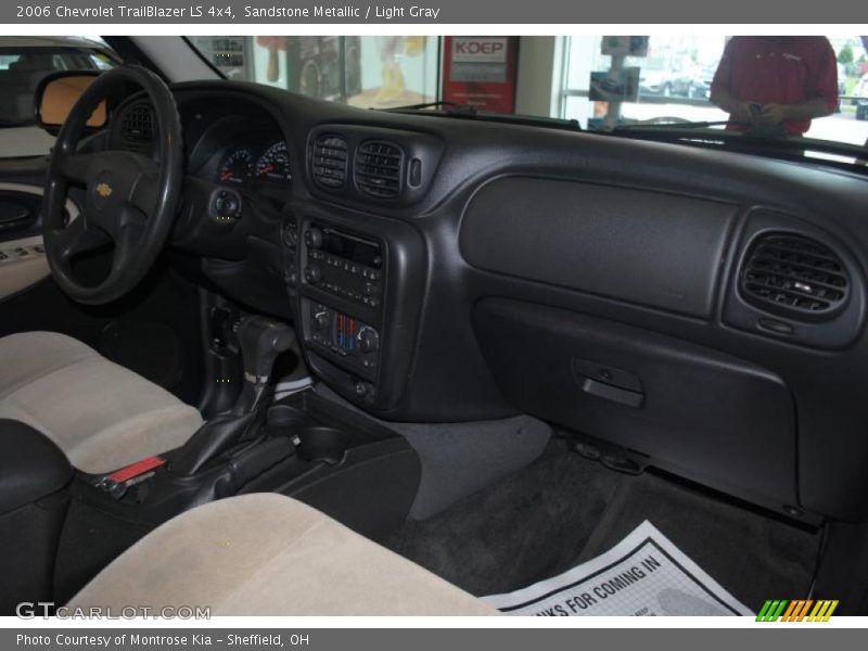 Sandstone Metallic / Light Gray 2006 Chevrolet TrailBlazer LS 4x4