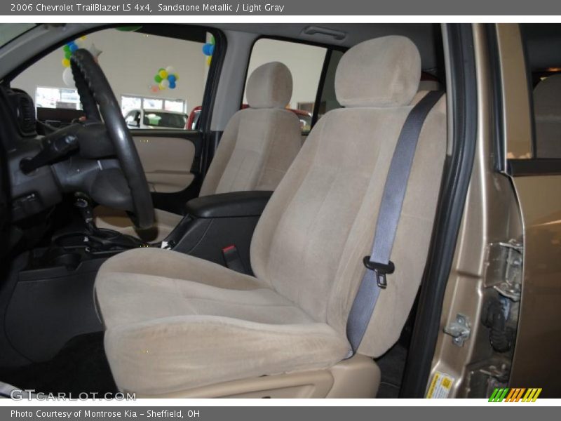 Sandstone Metallic / Light Gray 2006 Chevrolet TrailBlazer LS 4x4